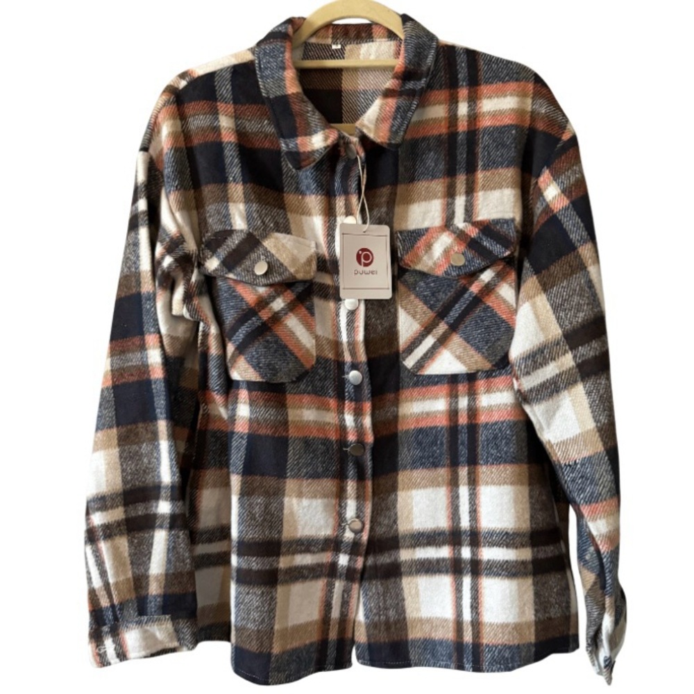 NWT Plaid Button-Up Shirt / Jacket Soft and Cozy